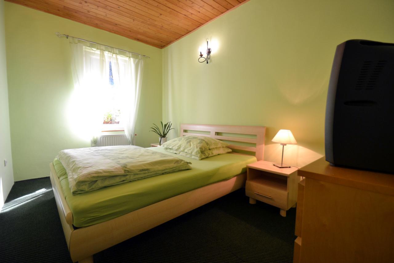 Hotel Studenec Rožmberk nad Vltavou Zewnętrze zdjęcie