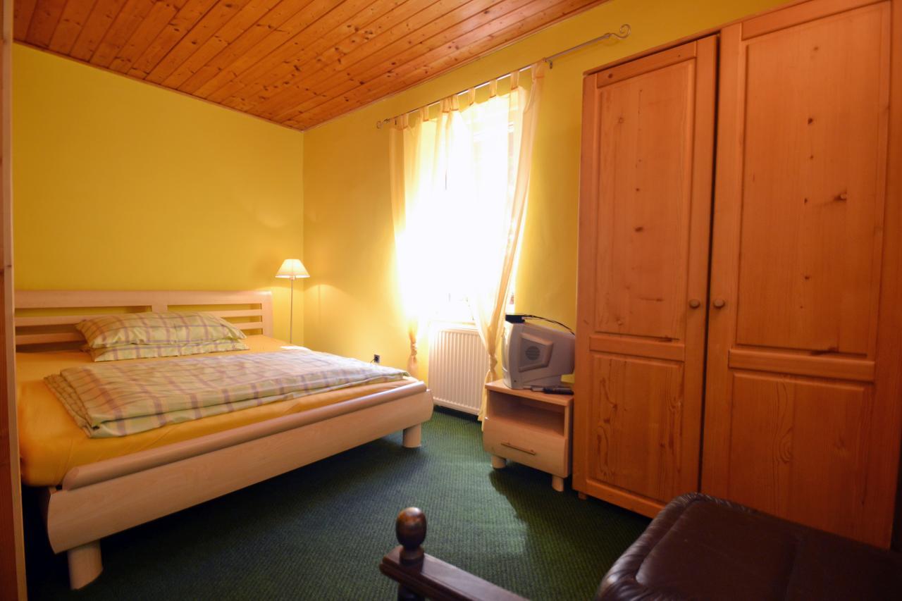 Hotel Studenec Rožmberk nad Vltavou Zewnętrze zdjęcie